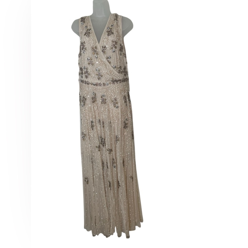 Mac Duggal New 93575 Sleeveless Blush Embellished Evening Gown Size 18 - Picture 7 of 8